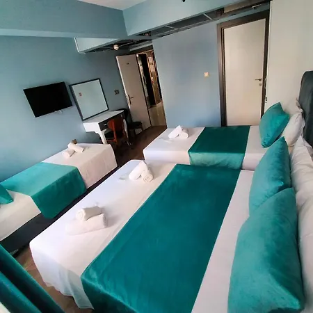 Grand Bona Sera Hotell