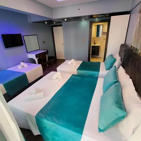Hotel Grand Bona Sera 2*