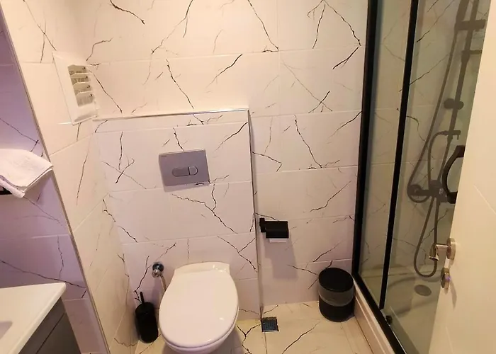 Grand Bona Sera Hotel 2*