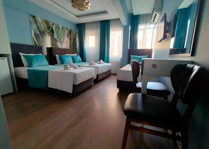 Hotel Grand Bona Sera 2*