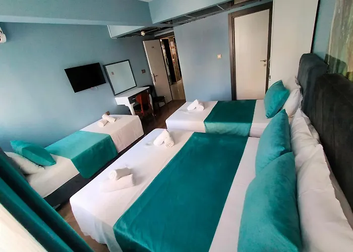 Grand Bona Sera Hotel