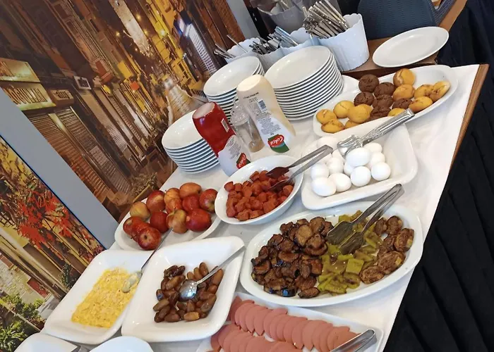 Grand Bona Sera Hotel