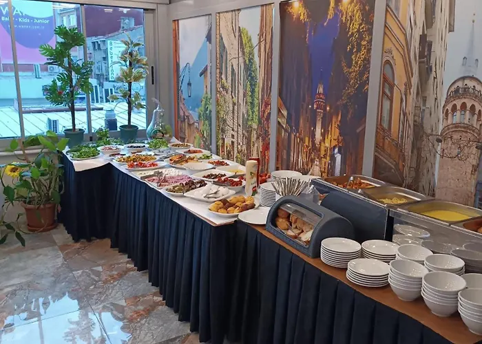 Hotel Grand Bona Sera 2*