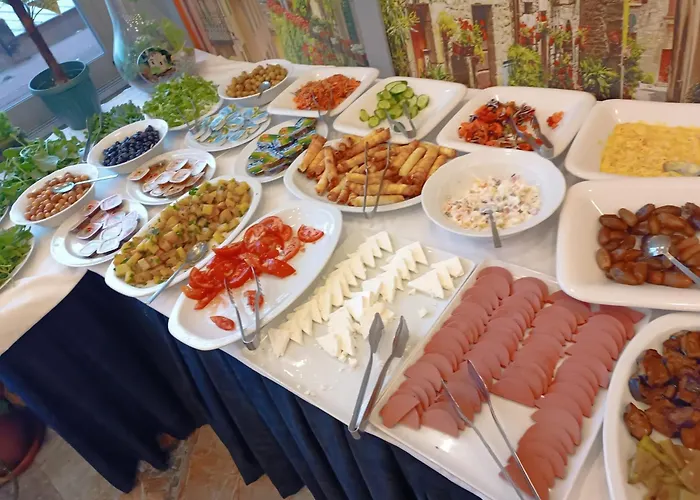 Grand Bona Sera Hotel